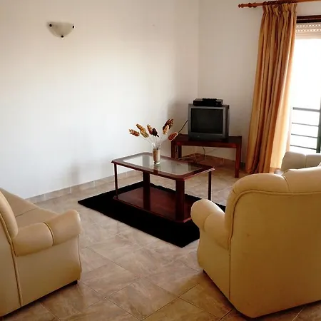 Villa Pine Meia Praia Lagos