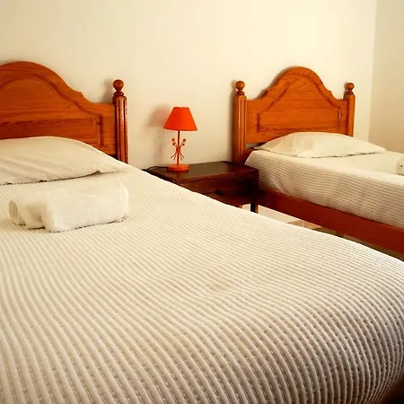 Pine Meia Praia Villa *
